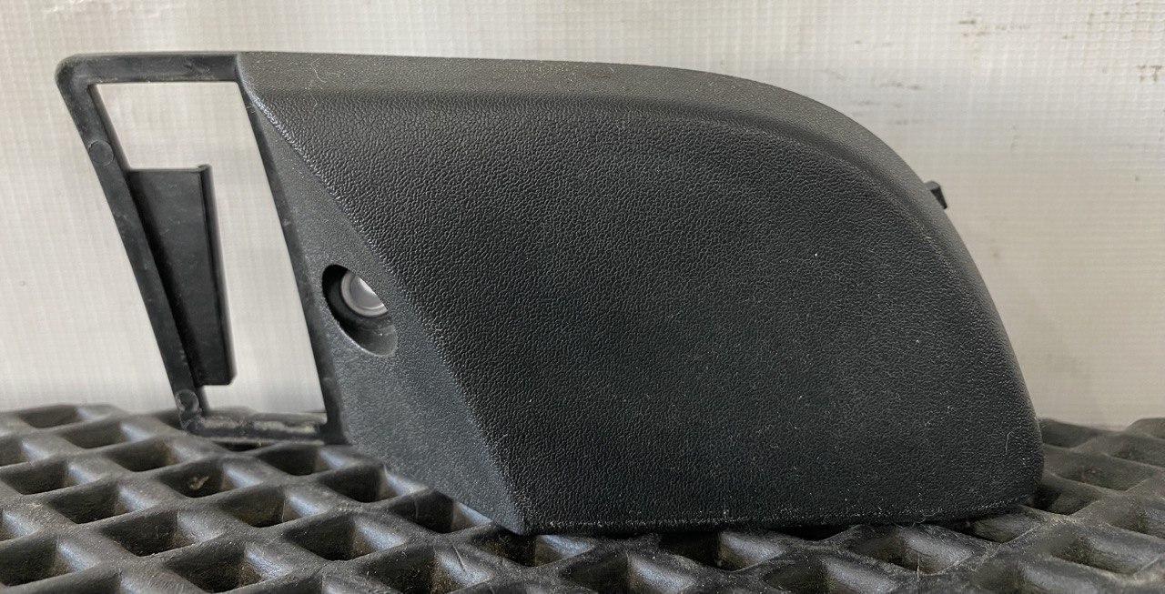накладка на ручку Volvo FH5 2 (2019 - 2025), 82412203 - фото №1