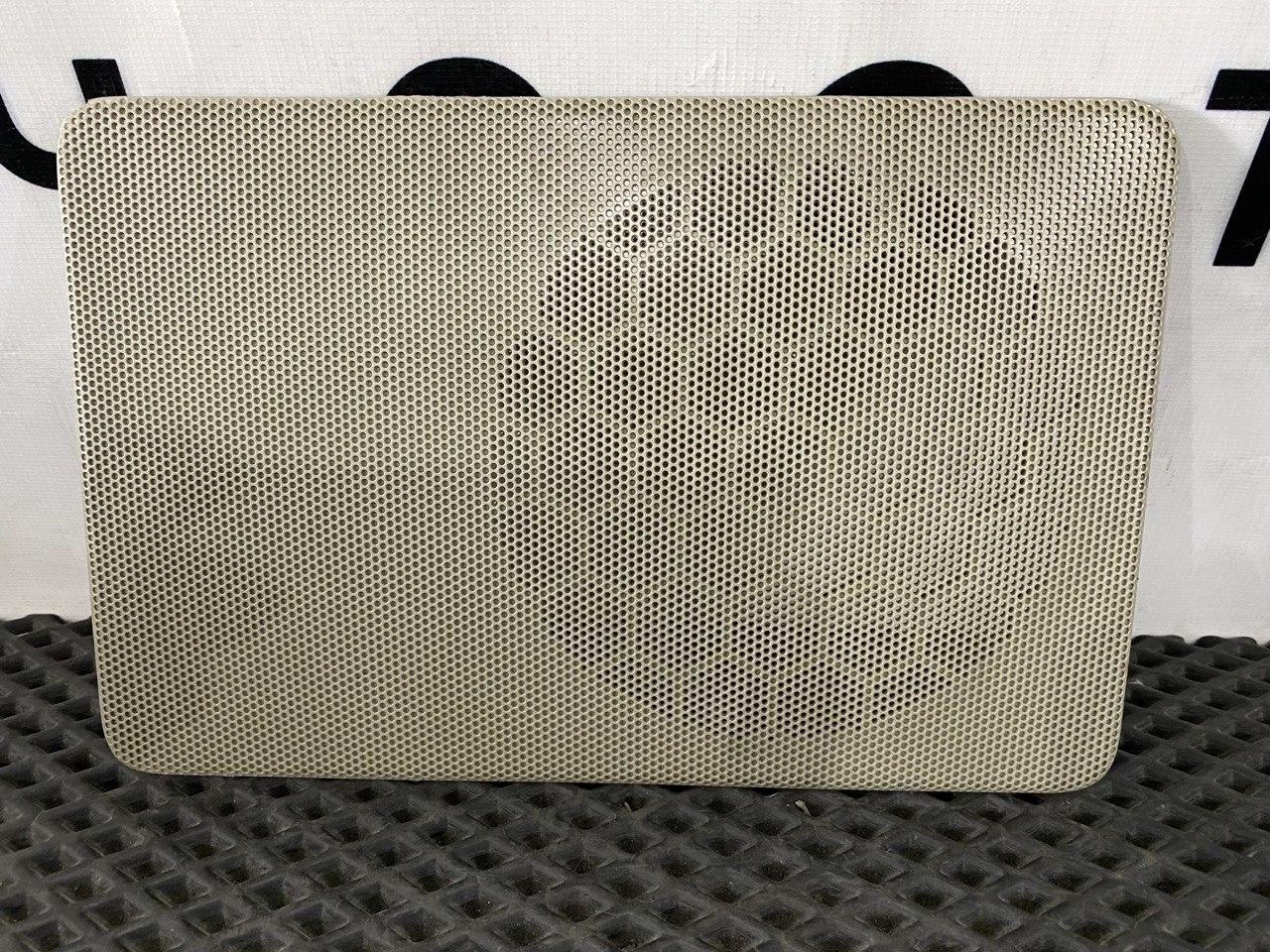 Накладка (сетка) динамика Volvo FH4 первое поколение (2013 - 2020), 82382234 - фото №1