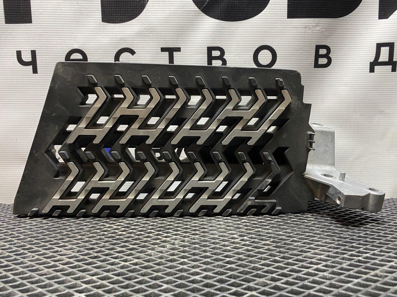 ступень Volvo FH5 2 (2019 - 2025), 23787100, 23787154, 84326006 - фото №1