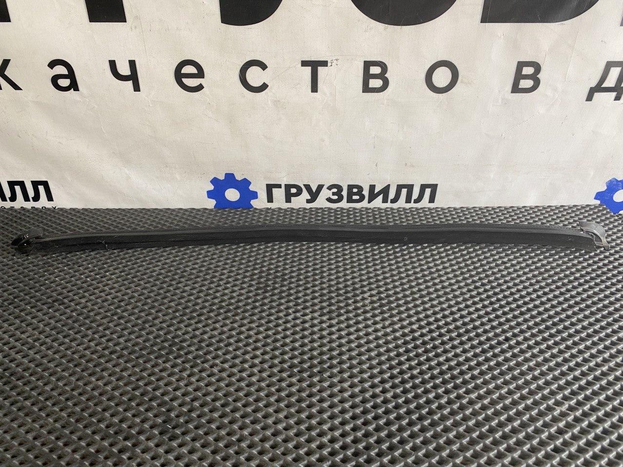 Уплотнитель стекла Volvo FH4 первое поколение (2013 - 2020), 82110669 - фото №1