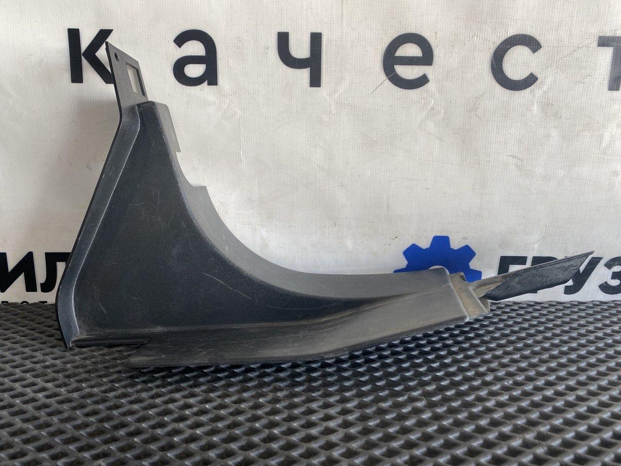 накладка на порог Renault T-Series 1 поколение (2013 - 2025), 82555713, 7482555713, 7482369259 - фото №1