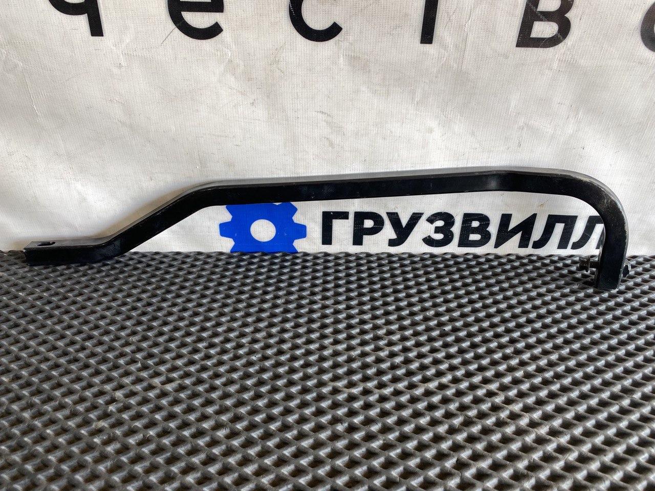 кронштейн спойлера кабины Volvo FH4 первое поколение (2013 - 2020), 82424223 - фото №1