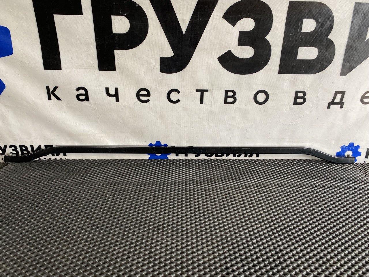 кронштейн спойлера кабины Volvo FH4 первое поколение (2013 - 2020) - фото №1