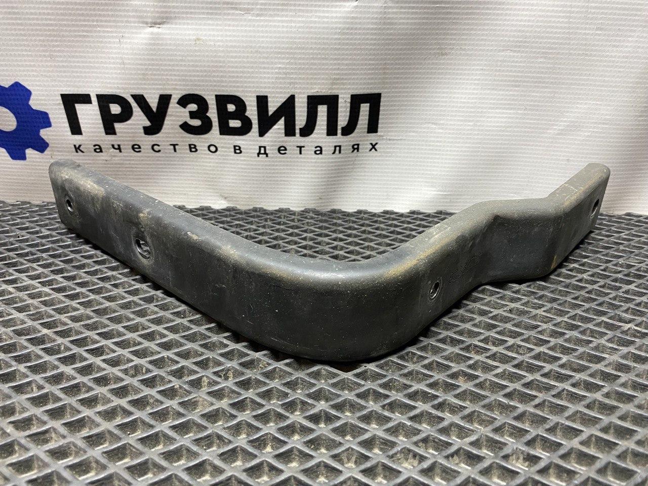 кронштейн спойлера кабины Volvo FH4 первое поколение (2013 - 2020), 82332718 - фото №1