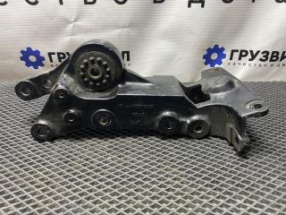 кронштейн кабины Renault K-Series, 5010629267