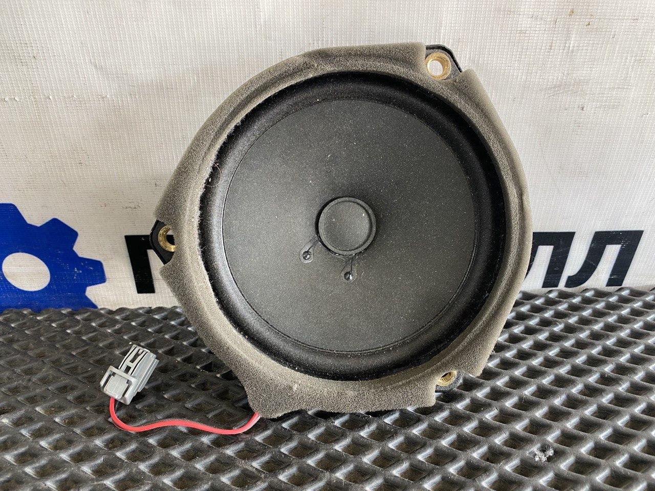 динамик двери Volvo FH4 первое поколение (2013 - 2020), 21206606, 23488798 - фото №1