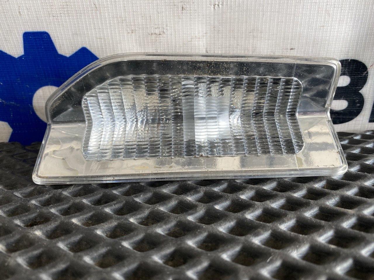 фонарь салона (плафон) Volvo FH4 первое поколение (2013 - 2020), 82909367, 22985045, 22952058, 84314429 - фото №1