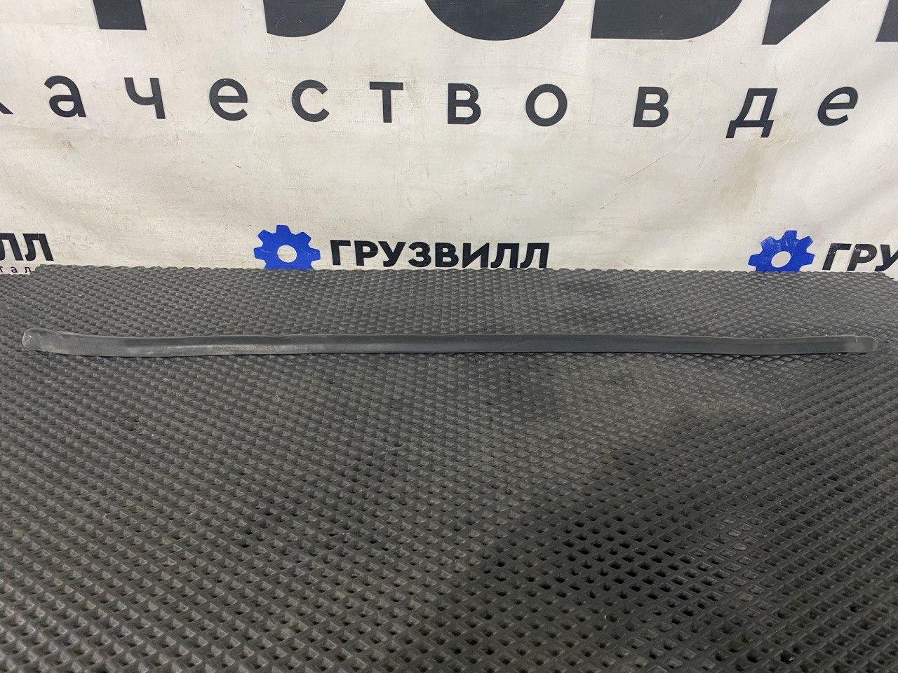 Уплотнитель стекла Volvo FH4 первое поколение (2013 - 2020), 82110669 - фото №1