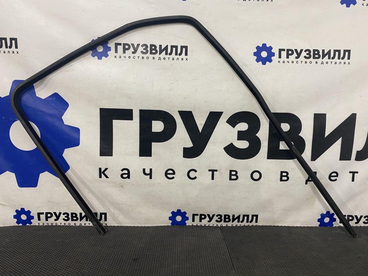 Уплотнитель стекла Volvo FH5 2 (2019 - 2025), 82178202 - фото №1