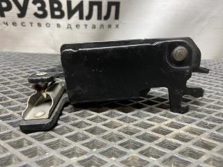 петля решётки радиатора Volvo FH4 первое поколение (2013 - 2020), 82060445