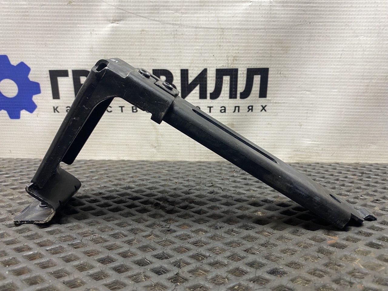 кронштейн (крепление) Renault Premium 1 поколение (1996 - 2005) - фото №1