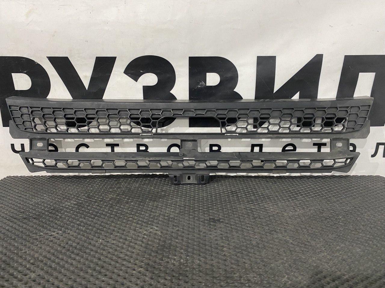 рамка (накладка) решетки радиатора Scania 6-series, 2307678 - фото №1