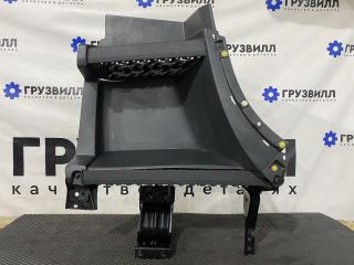 корпус подножки правый Volvo FH5 2 (2019 - 2025), 82141521, 82690895, 84462485, 82690889