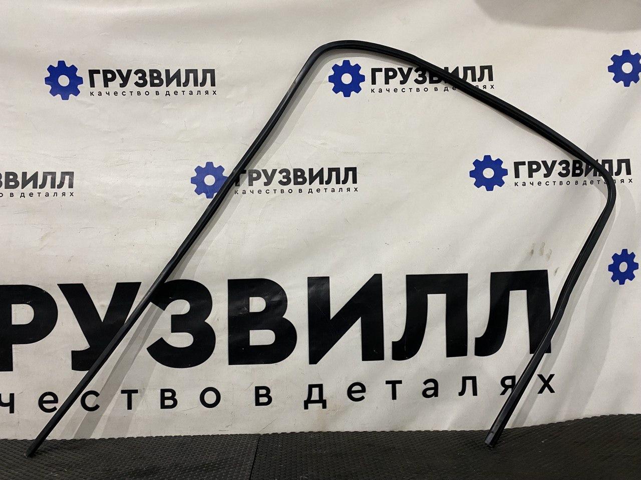 Уплотнитель стекла Volvo FH5 2 (2019 - 2025), 82178202 - фото №1
