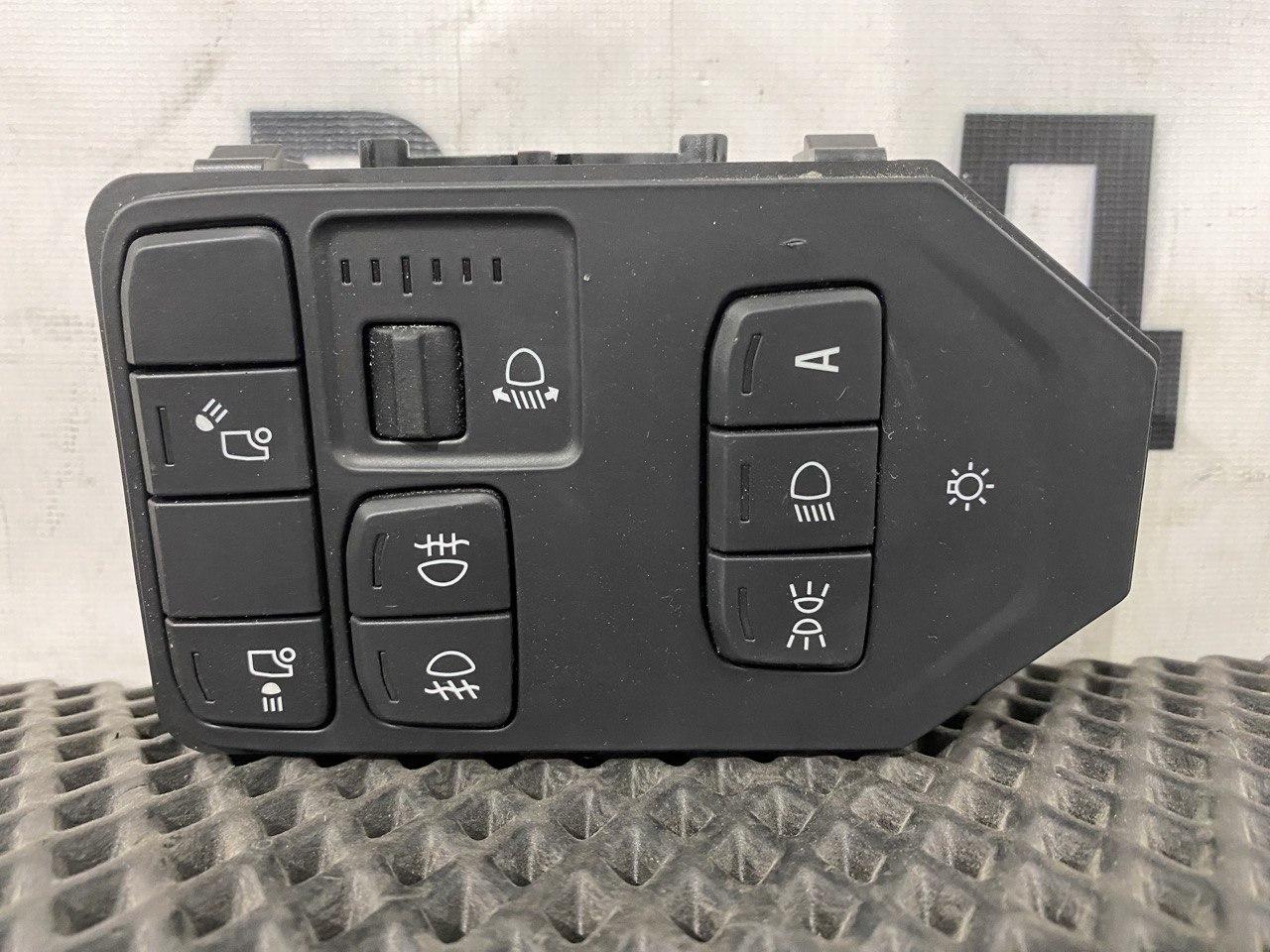 блок управления светом Scania 6-series, 2875534 - фото №1