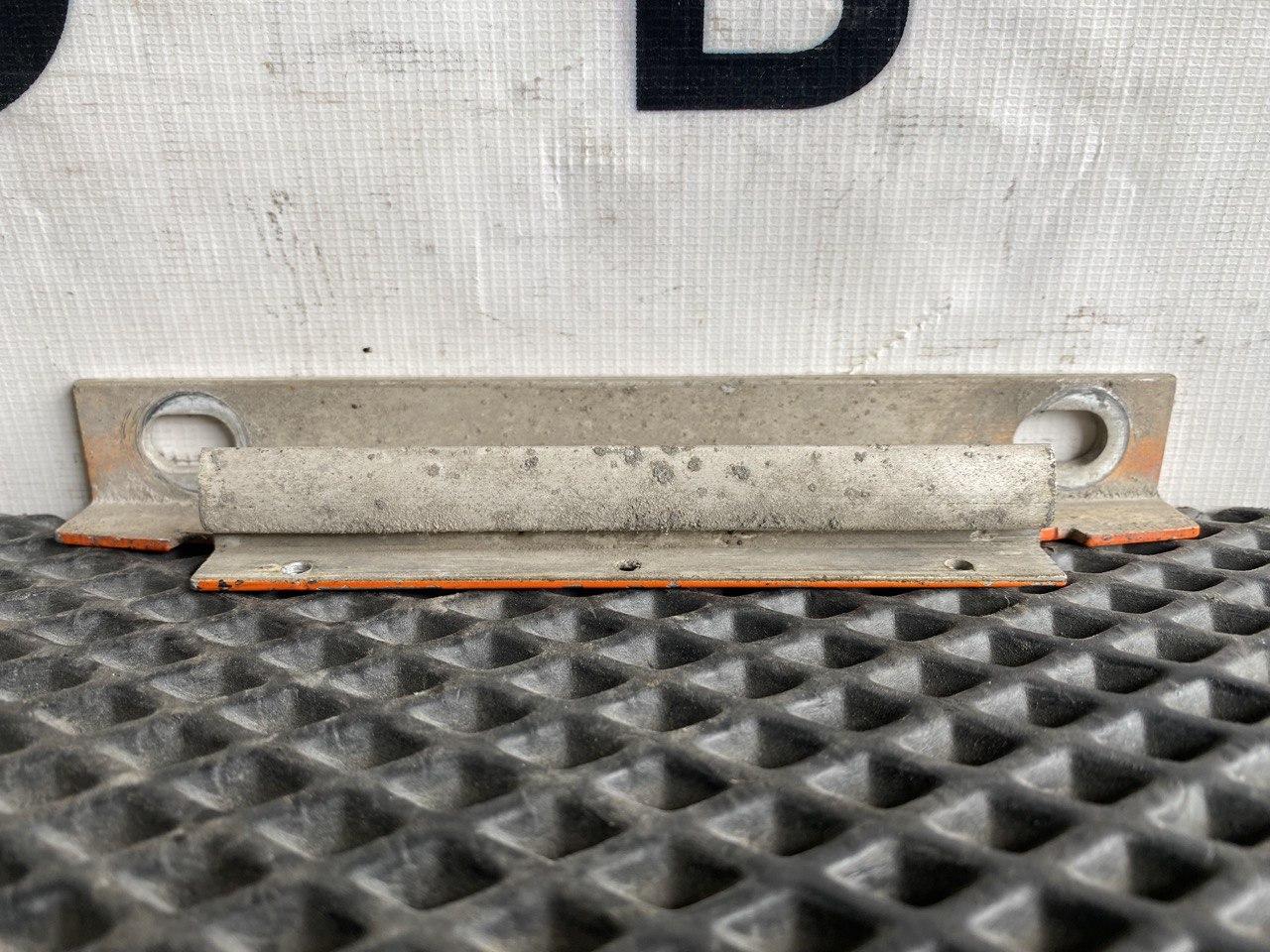 кронштейн (крепление) Scania 6-series, 2558901 - фото №1