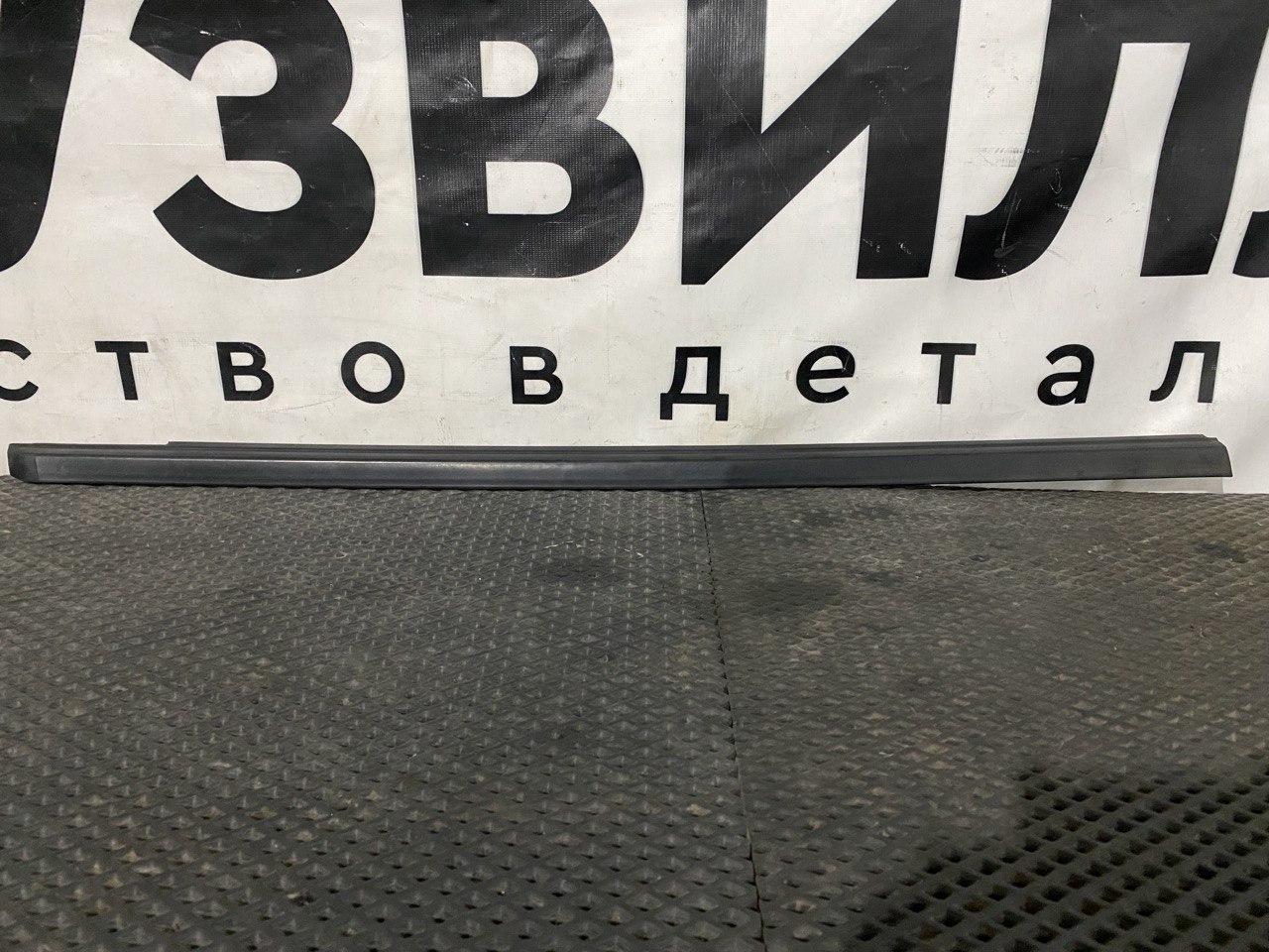 Уплотнитель стекла Scania 6-series, 2557340, 2557344 - фото №1