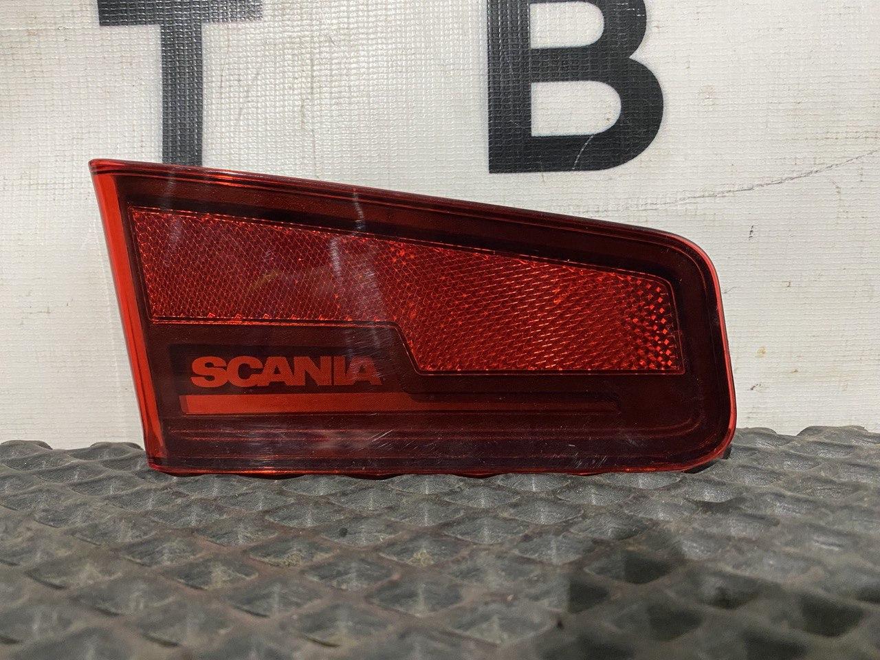 габаритный фонарь Scania 6-series, 2039491 - фото №1