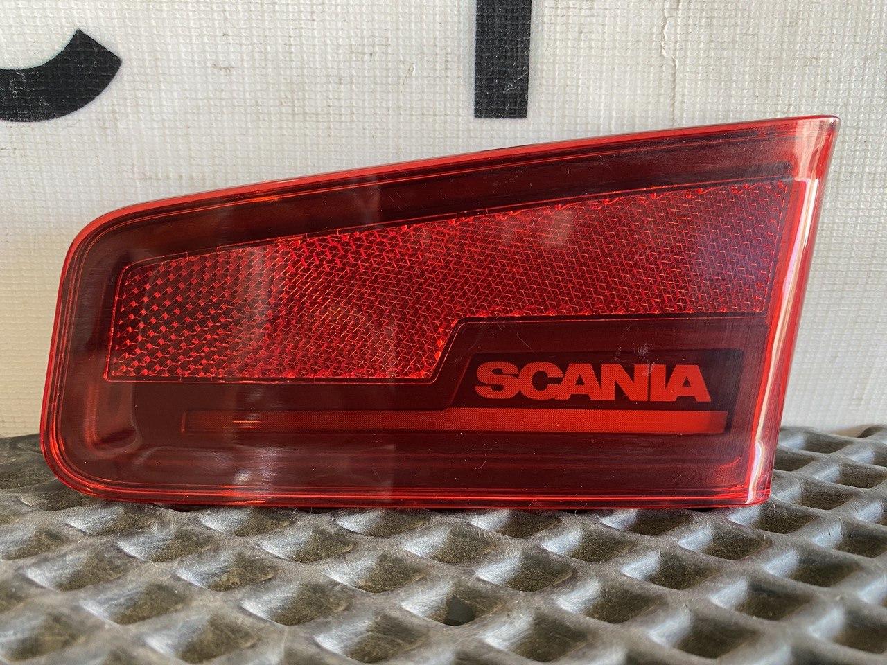 габаритный фонарь Scania 6-series, 2242565 - фото №1