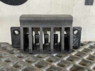 крепление люка Volvo FH4 первое поколение (2013 - 2020), 10015327