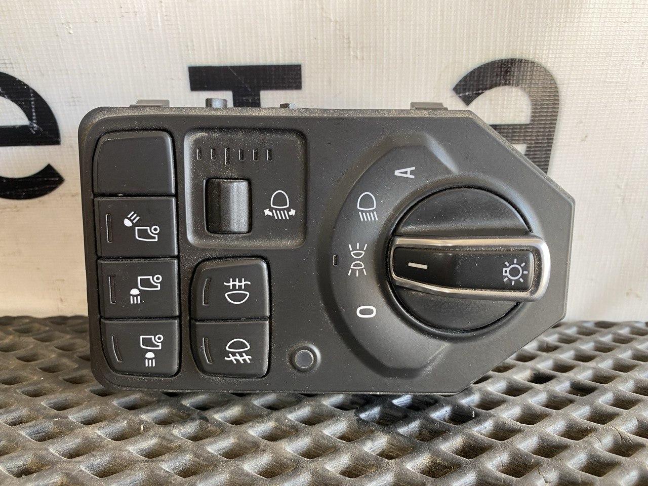 блок управления светом Scania 6-series, 2673079 - фото №1