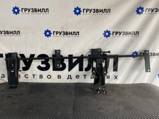 кронштейн спойлера кабины Renault T-Series 1 поколение (2013 - 2026)