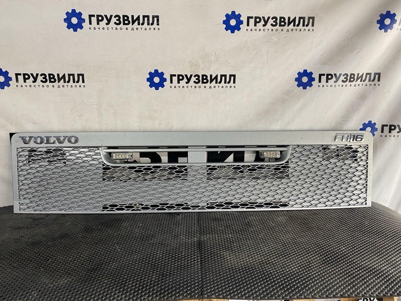 решетка капота Volvo FH4 первое поколение (2013 - 2020), 84033228, 82150186, 82316694, 82303682 - фото №1