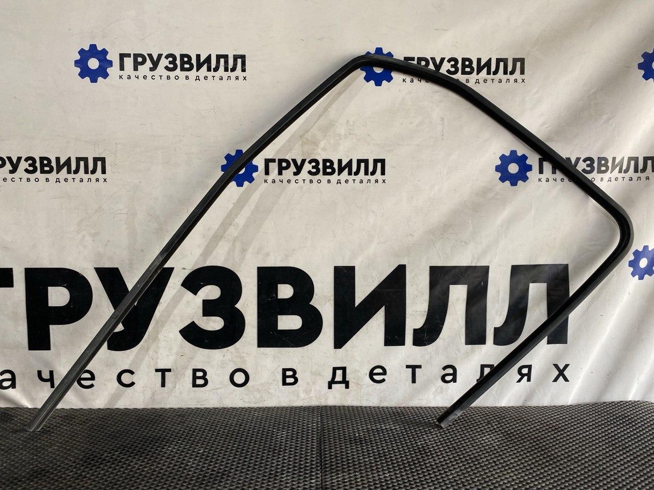 Уплотнитель стекла Volvo FH4 первое поколение (2013 - 2020), 82110665 - фото №1