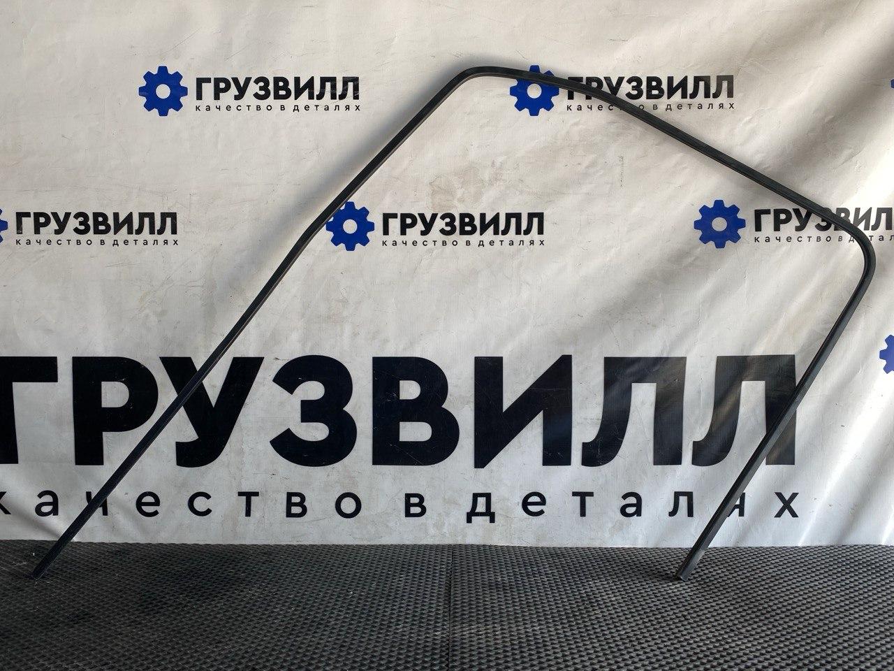 Уплотнитель стекла Volvo FH4 первое поколение (2013 - 2020), 82110665 - фото №1