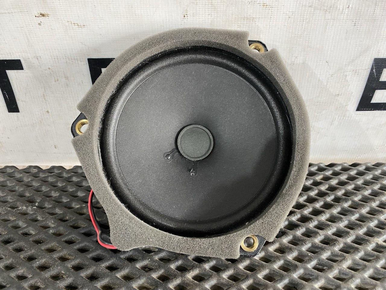 динамик двери Volvo FH4 первое поколение (2013 - 2020), 21206606, 23488798 - фото №1