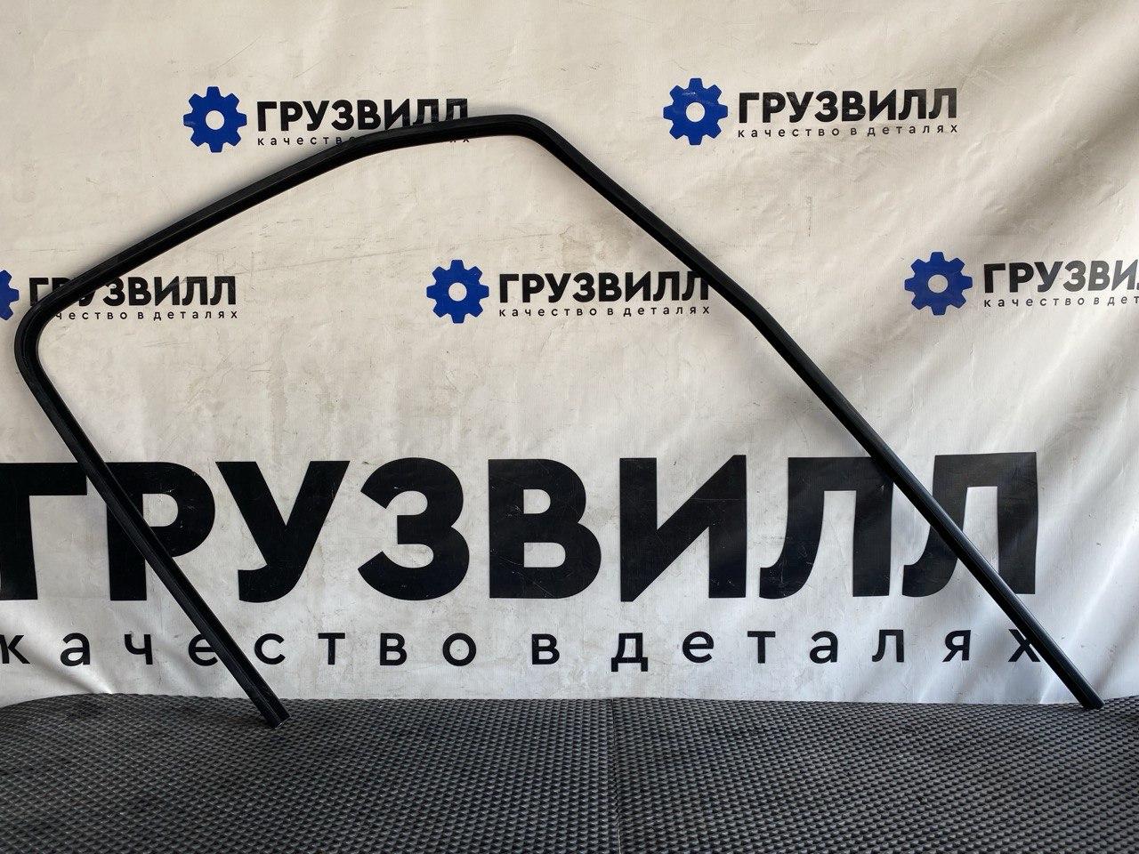 Уплотнитель стекла Volvo FH5 2 (2019 - 2025), 82178202 - фото №1