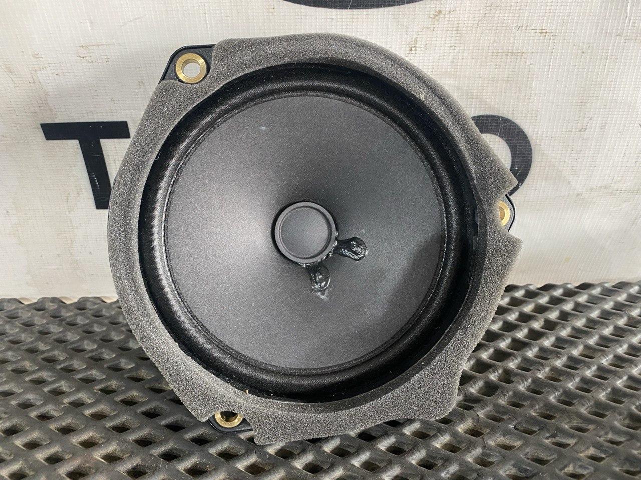 динамик двери Volvo FH5 2 (2019 - 2025), 21206606, 23488798 - фото №1