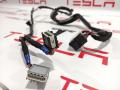 Электропроводка амортизаторов подъемной задней двери Tesla Model X 1 поколение 2017, 1063405-00-F, 1064337-00-B - фото №4