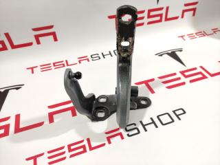 Петля подъемной задней двери Tesla Model X 1 поколение 2017, 1037844