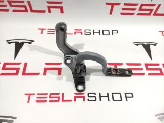 Петля подъемной задней двери Tesla Model X 1 поколение 2017, 1037844