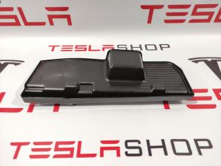 Крышка бортового компьютера Tesla Model 3 1 поколение 2019, 1468367-00-A