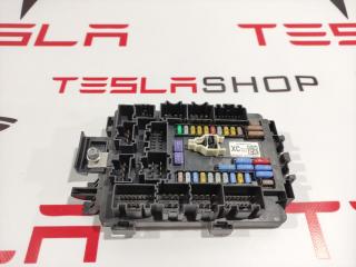 блок предохранителей Tesla Model X 1 поколение 2017, 1034409-01-C