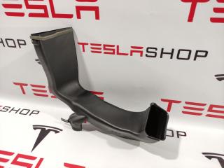 Воздуховод стойки С Tesla Model X 1 поколение 2017, 1090899-00-A