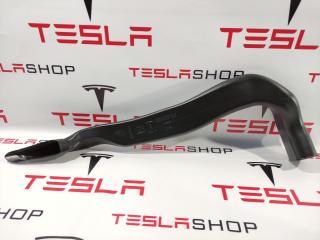 Воздуховод обогрева 2-го ряда сидений Tesla Model X 1 поколение 2017, 1064061-00-A
