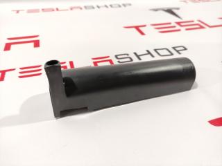 Накладка пружины подъемной задней двери Tesla Model X 1 поколение 2017, 1035372-00-D