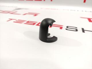 Заглушка амортизатора задней двери Tesla Model X 1 поколение 2017, 1065637-00-B