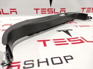 Накладка дверного проема Tesla Model X 1 поколение 2017, 1105138-00-D