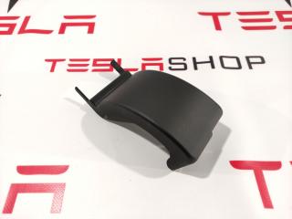 Накладка петли подъемной задней двери Tesla Model X 1 поколение 2017, 1047075-00-G