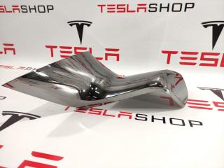 Накладка хромированная 2-го ряда сидения Tesla Model X 1 поколение 2017, 1062963-00-A