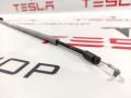 Трос открытия лючка порта зарядки Tesla Model X 1 поколение 2017, 1067677-00-C - фото №4