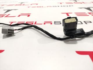 разъем (фишка) проводки Tesla Model X 1 поколение 2017, 1072447-82-A, 2072447-00-A