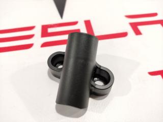 Корпус упора крышки багажника Tesla Model X 1 поколение 2017, 1051428-00-C