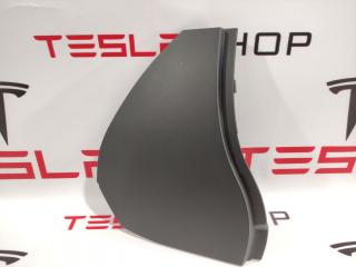 Накладка боковая торпеды Tesla Model X 1 поколение 2017, 1043543-00-D