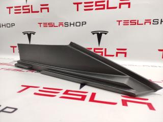 Накладка багажника (под полку) Tesla Model S 1 поколение (2012 - 2016), 1016337-00-D