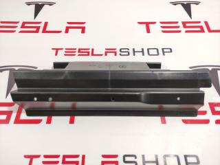 Кронштейн (крепление) коврового покрытия багажника Tesla Model S 1 поколение (2012 - 2016), 1009174-00-E